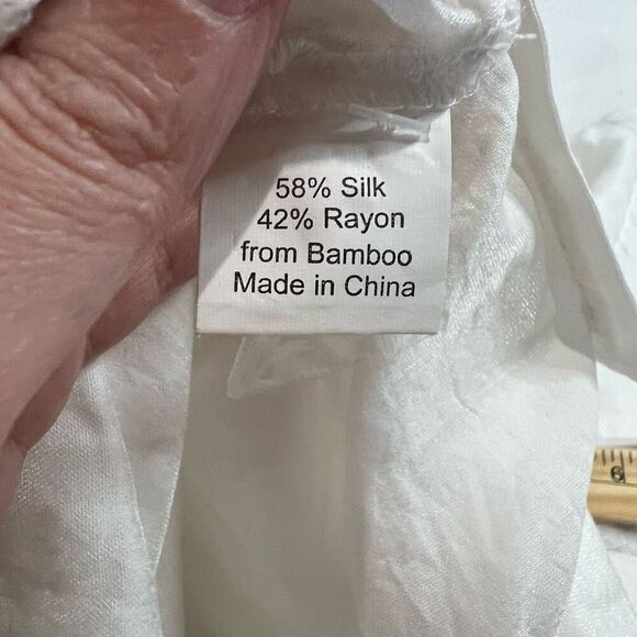 Redwood Court White Boxy Oversized Lagenlook Bamboo Silk Button Up Top Sz S NWT - Picture 8 of 9